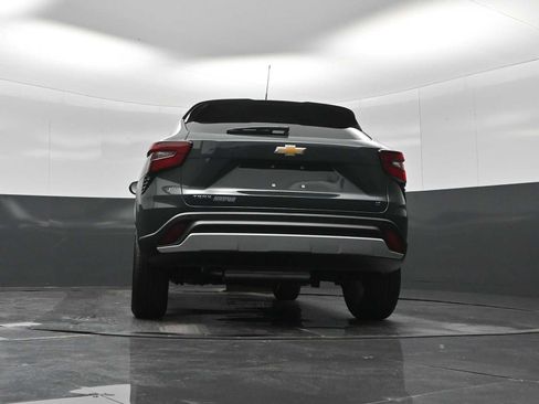 New 2026 Chevrolet Trax LT w/ Driver Confidence Package FWD image 24