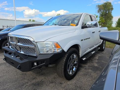 Used 2011 RAM 1500 Laramie AWD/4WD image 1