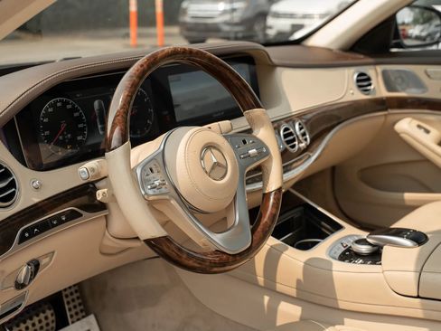 Used 2019 Mercedes-Benz S 560 4MATIC Sedan image 18