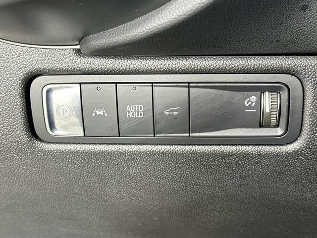 Used 2024 Chevrolet Equinox EV RS FWD image 23