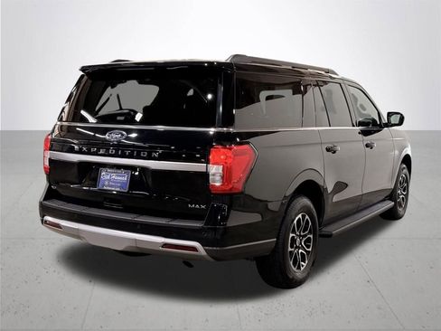 Used 2024 Ford Expedition Max XLT image 15