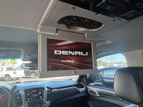 Used 2015 GMC Yukon Denali w/ Touring Package image 20