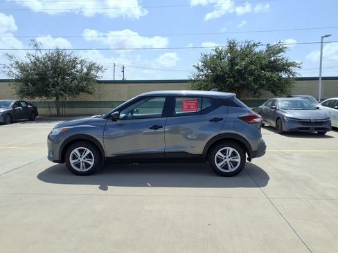 Used 2024 Nissan Kicks S FWD image 2
