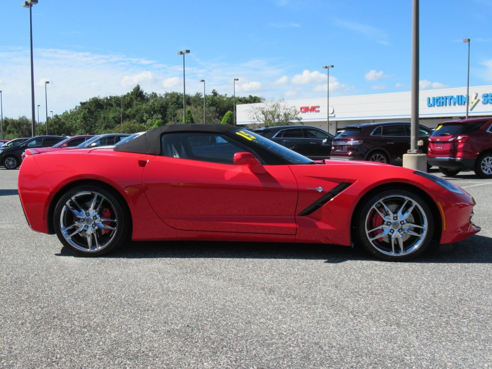 Used 2015 Chevrolet Corvette Stingray Convertible w/ 2LT Preferred Equipment Group RWD image 2