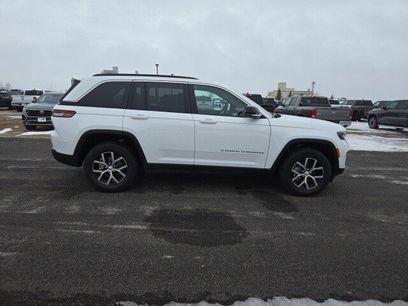 Used 2025 Jeep Grand Cherokee Limited w/ Luxury Tech Group II