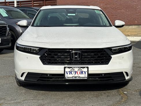 New 2025 Honda Accord EX-L image 9