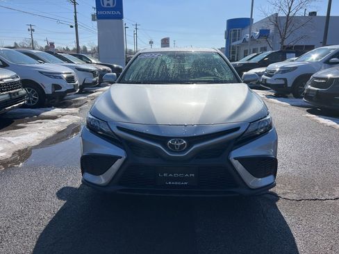 Used 2024 Toyota Camry SE w/ Cold Weather Package image 8