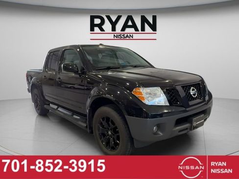 Certified 2018 Nissan Frontier SV w/ Value Truck Package AWD/4WD image 1