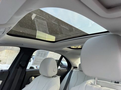 Certified 2021 Mercedes-Benz E 350 4MATIC Sedan image 22