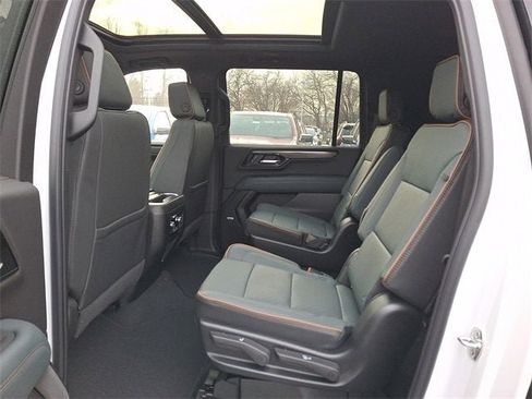 New 2026 GMC Yukon XL AT4 w/ AT4 Premium Package image 8