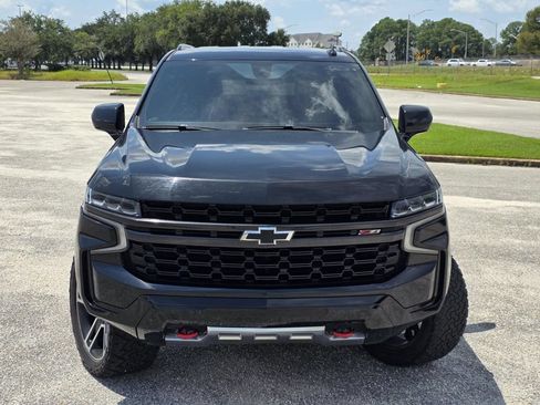 Used 2021 Chevrolet Suburban Z71 AWD/4WD image 2