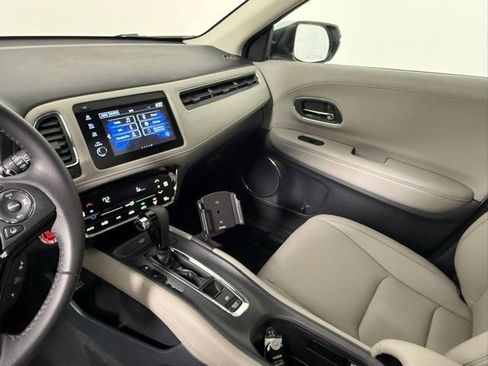 Used 2022 Honda HR-V EX-L image 28