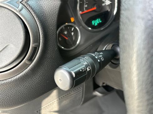 Used 2016 Jeep Wrangler Unlimited Sport image 30