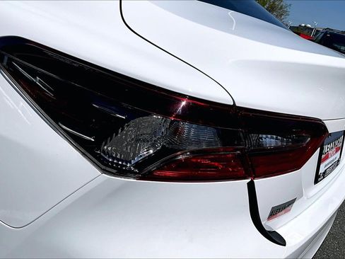 Used 2023 Toyota Camry LE image 27
