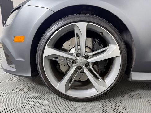 Used 2016 Audi RS 7 Prestige w/ Carbon-Optic Package AWD/4WD image 10