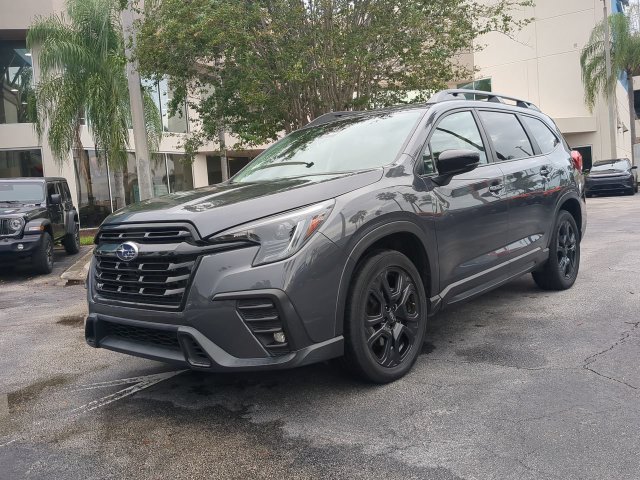 Used 2024 Subaru Ascent Onyx Edition Limited AWD/4WD image 9