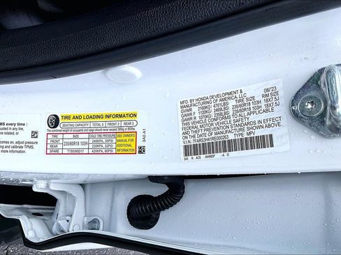 Used 2024 Honda CR-V EX image 16