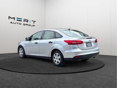 Used 2018 Ford Focus S FWD image 7