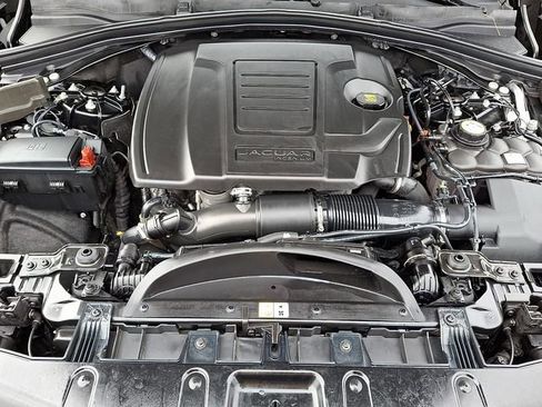 Used 2024 Jaguar F-PACE R-Dynamic S image 34