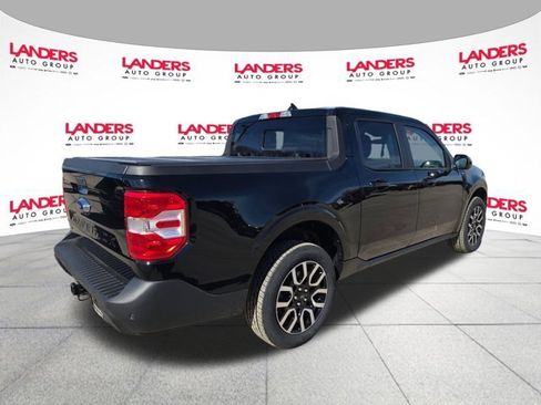 Certified 2024 Ford Maverick Lariat image 3