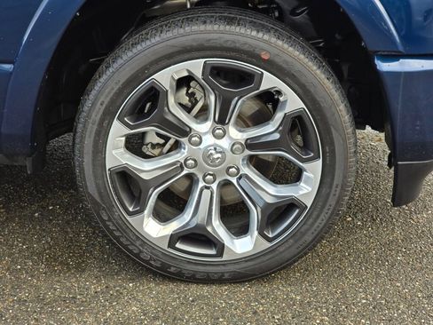 Used 2021 RAM 1500 Limited image 11