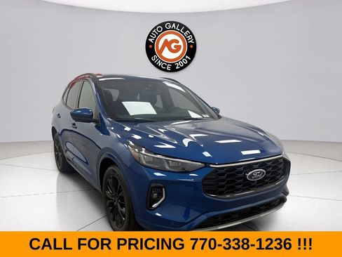 Used 2023 Ford Escape ST-Line Elite AWD/4WD image 1