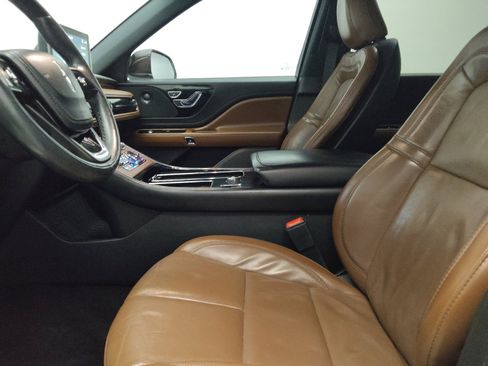 Used 2021 Lincoln Aviator Reserve w/ Equipment Group 201A RWD image 17