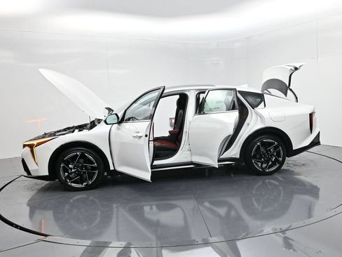 Certified 2025 Kia K4 GT-Line w/ GT-Line Premium Package FWD image 56