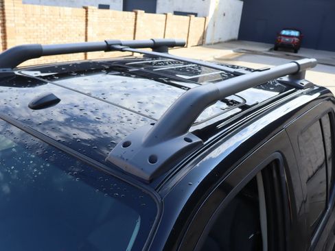 Used 2019 Nissan Frontier PRO-4X w/ Pro-4x Luxury Package AWD/4WD image 4