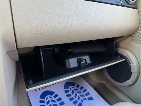 Used 2005 Ford Mustang GT Premium image 41