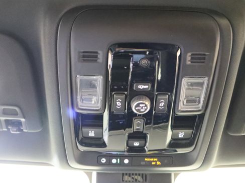 New 2026 Chevrolet Suburban Premier w/ Sun And Tow Package image 28