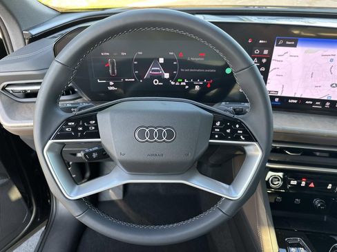 New 2025 Audi Q5 Premium Plus image 15