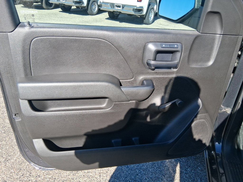 Used 2016 GMC Sierra 1500 2WD Regular Cab image 18