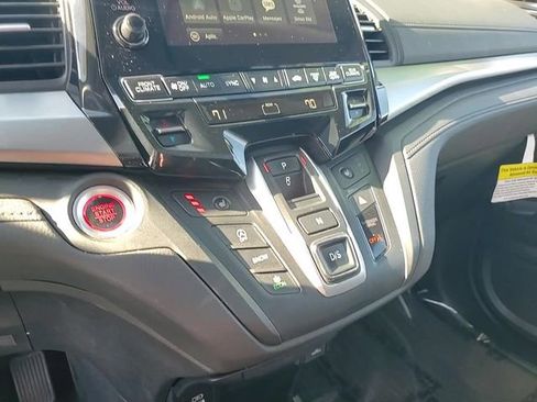 Used 2024 Honda Odyssey EX-L image 19
