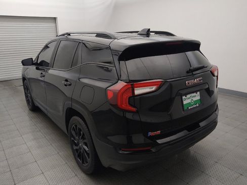 Used 2023 GMC Terrain SLE w/ Driver Convenience Package FWD image 5