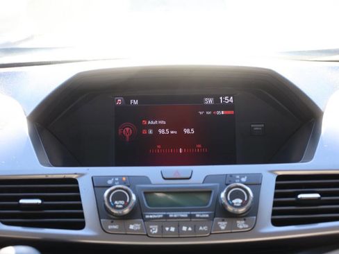 Used 2015 Honda Odyssey EX-L image 21