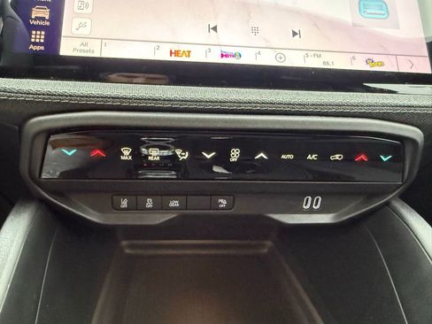 New 2026 Jeep Cherokee Laredo image 39