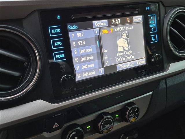 Used 2018 Toyota Tacoma SR5 RWD image 12