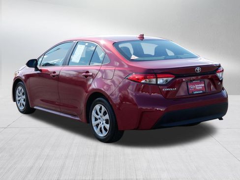 Certified 2023 Toyota Corolla LE FWD image 5