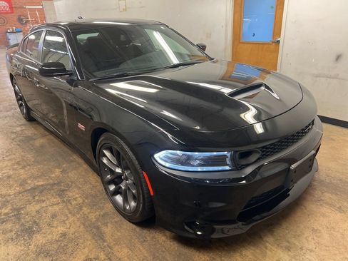 Used 2023 Dodge Charger Scat Pack w/ Navigation & Travel Group RWD image 6