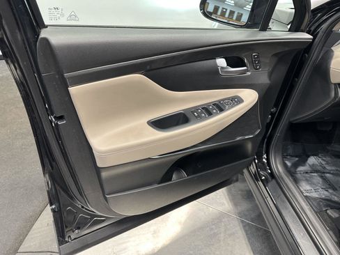 Certified 2023 Hyundai Santa Fe Limited image 9