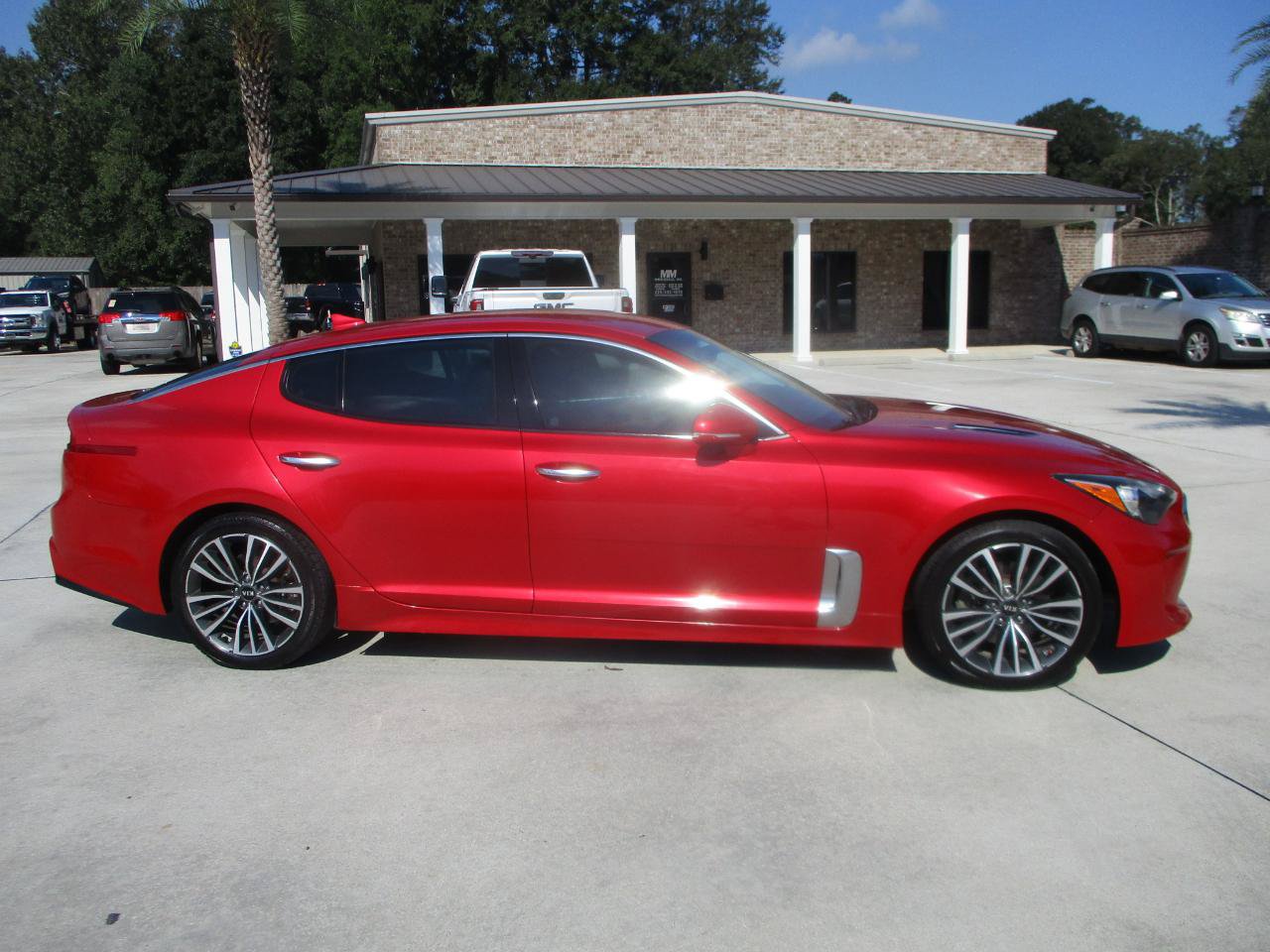 Used 2019 Kia Stinger RWD image 12