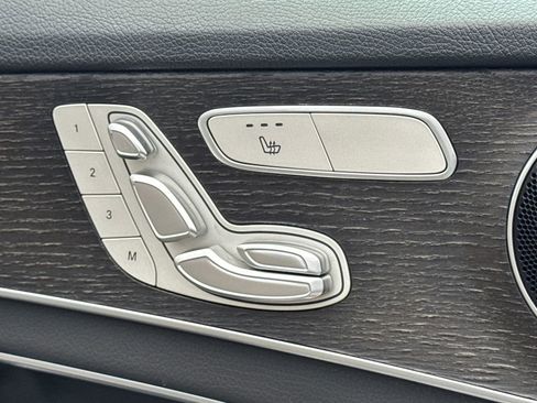 Used 2020 Mercedes-Benz C 300 Sedan image 34