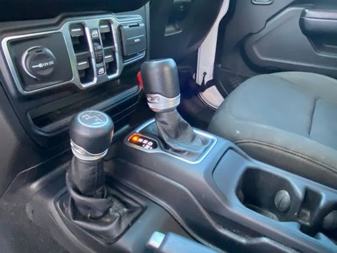 Used 2020 Jeep Gladiator Sport w/ Quick Order Package 24S image 25