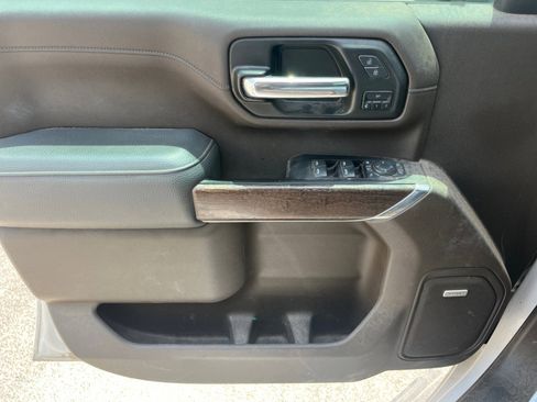 Used 2022 GMC Sierra 3500 Denali AWD/4WD image 24