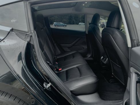 Used 2018 Tesla Model 3 Performance image 19