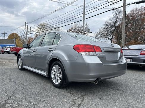 Used 2011 Subaru Legacy 2.5i Premium image 6