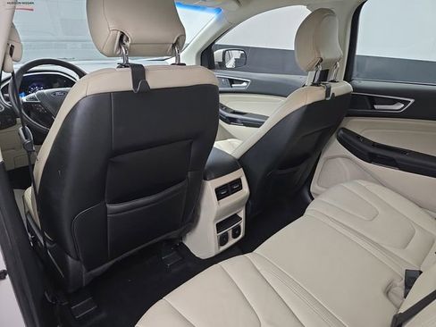 Used 2018 Ford Edge Titanium w/ Technology Package image 43
