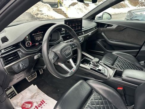 Used 2021 Audi S4 Premium Plus w/ Premium Plus Package image 18
