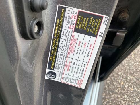 Used 2019 Nissan Sentra SR FWD image 33